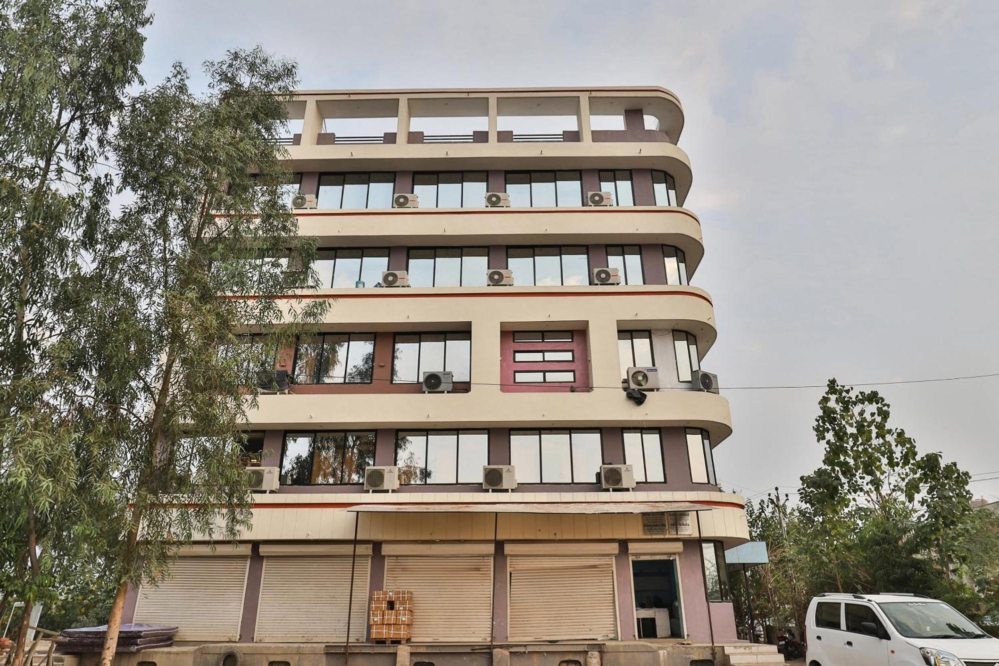 Palette- Siddharth Inn Gandhinagar Exterior foto