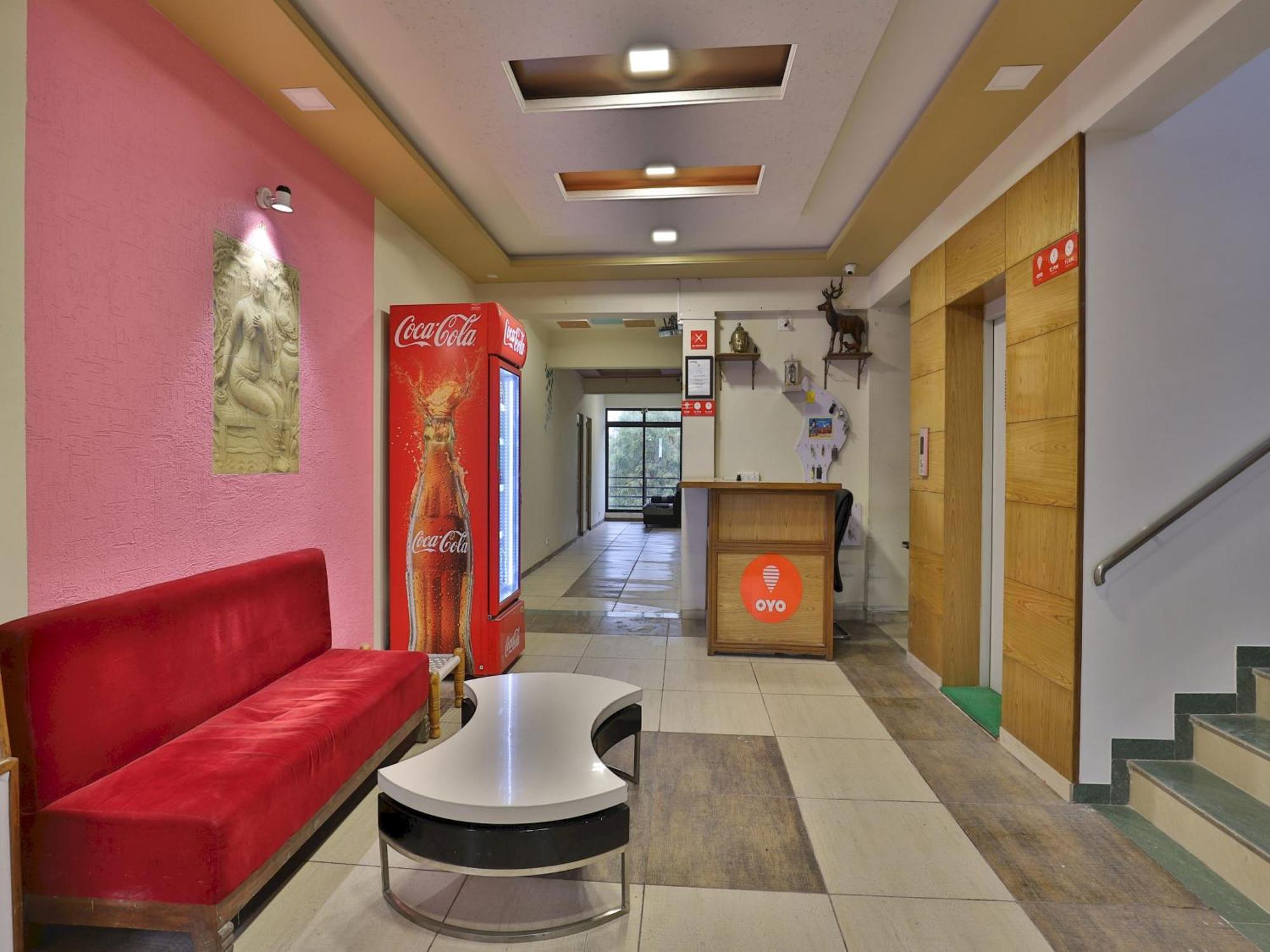 Palette- Siddharth Inn Gandhinagar Exterior foto